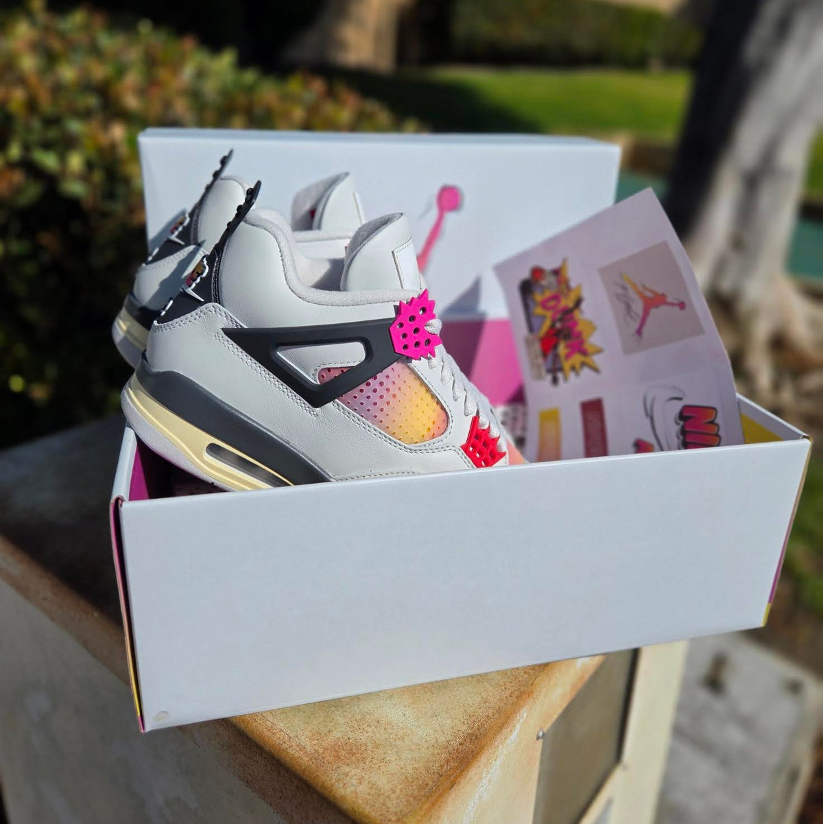 AIR JORDAN 4 RETRO 'COMIC'