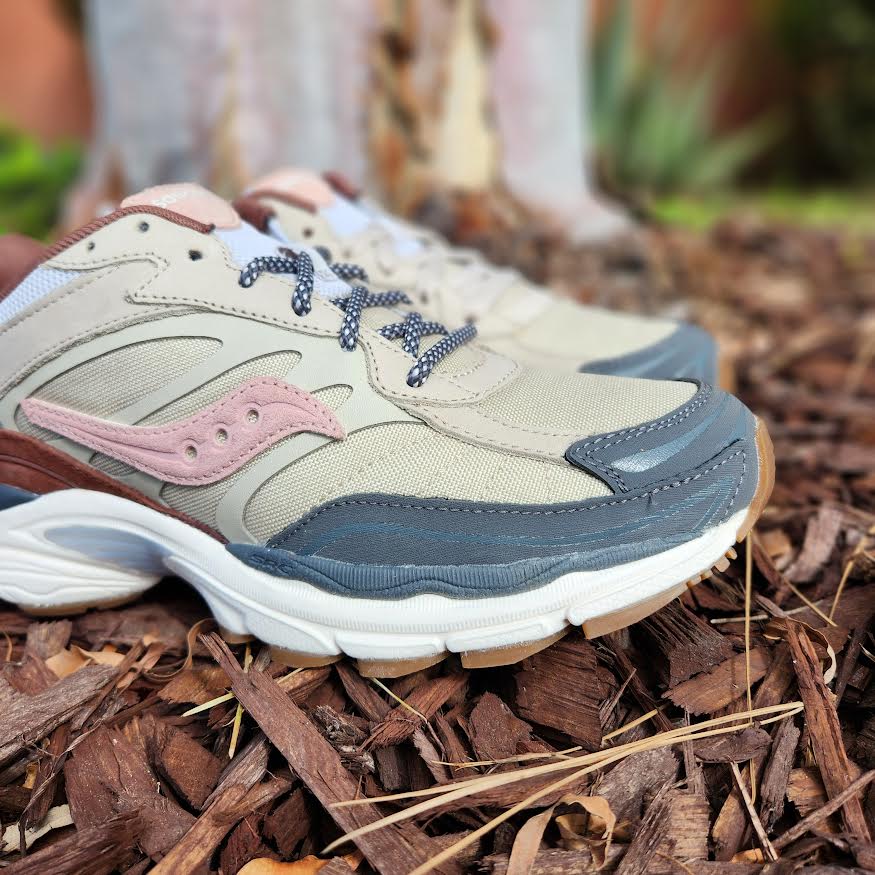 SAUCONY PROGRID OMNI 9 'SECURE'