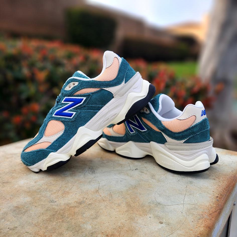 NEW BALANCE 9060 GS