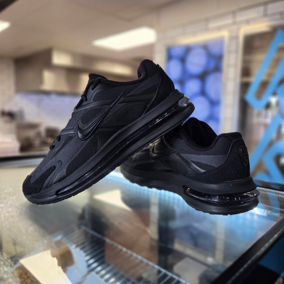 Nike Air Max Metro "Black"