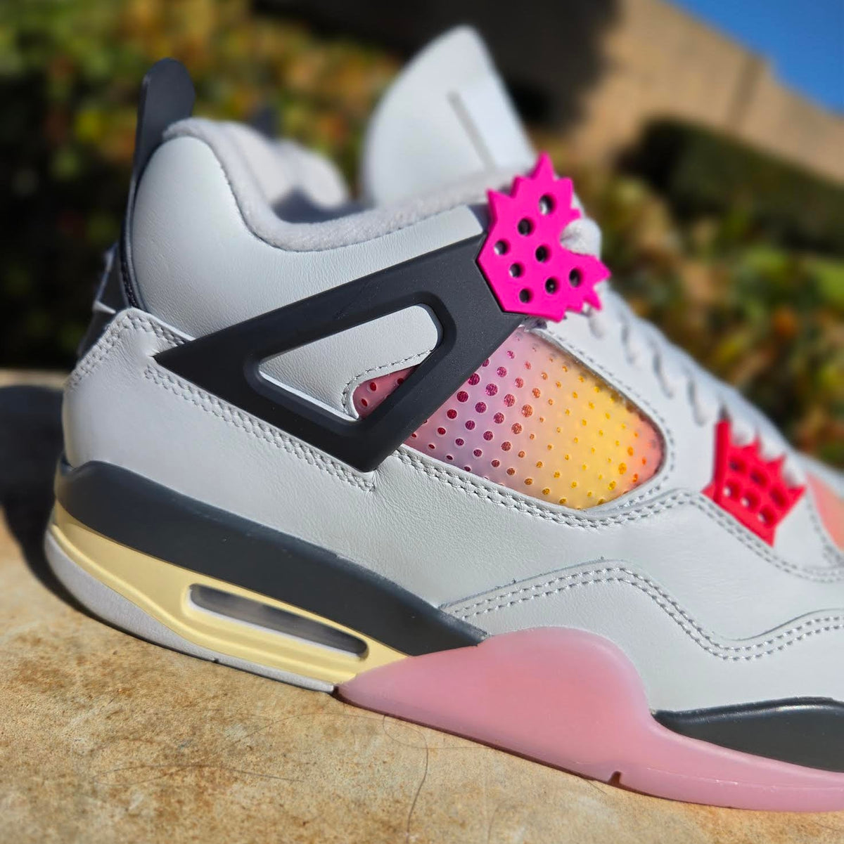 AIR JORDAN 4 RETRO 'COMIC'