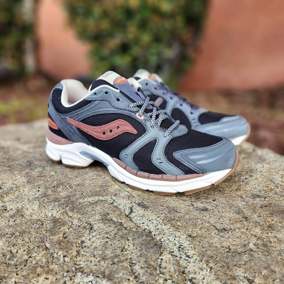 SAUCONY PROGRID TRIUMPH 4