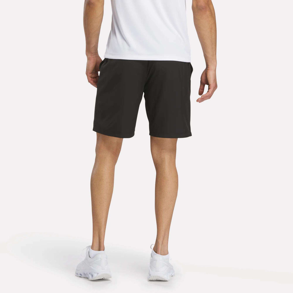 Men's Range Woven Shorts 9"