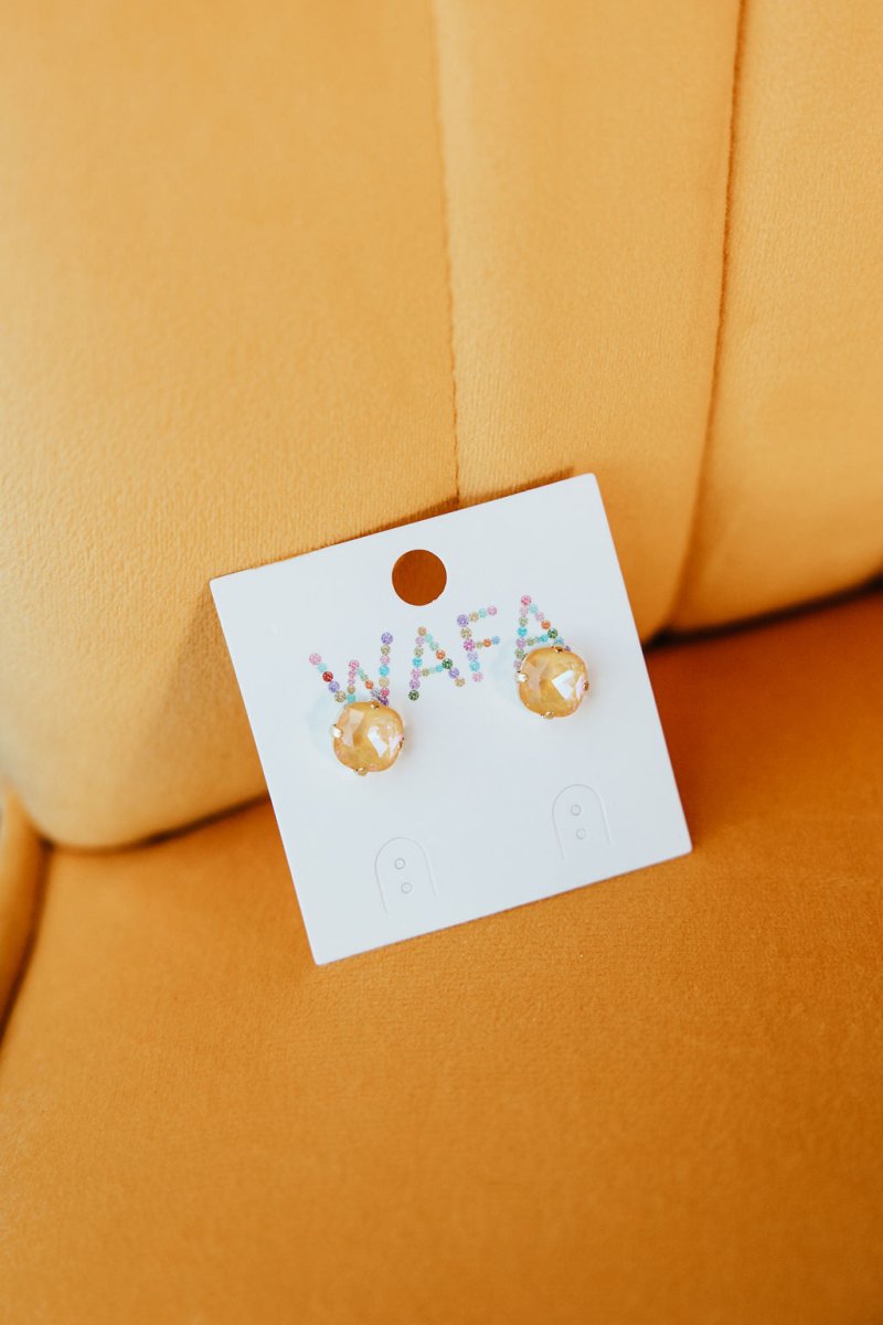 10MM Stud Earrings in Wild Poppy