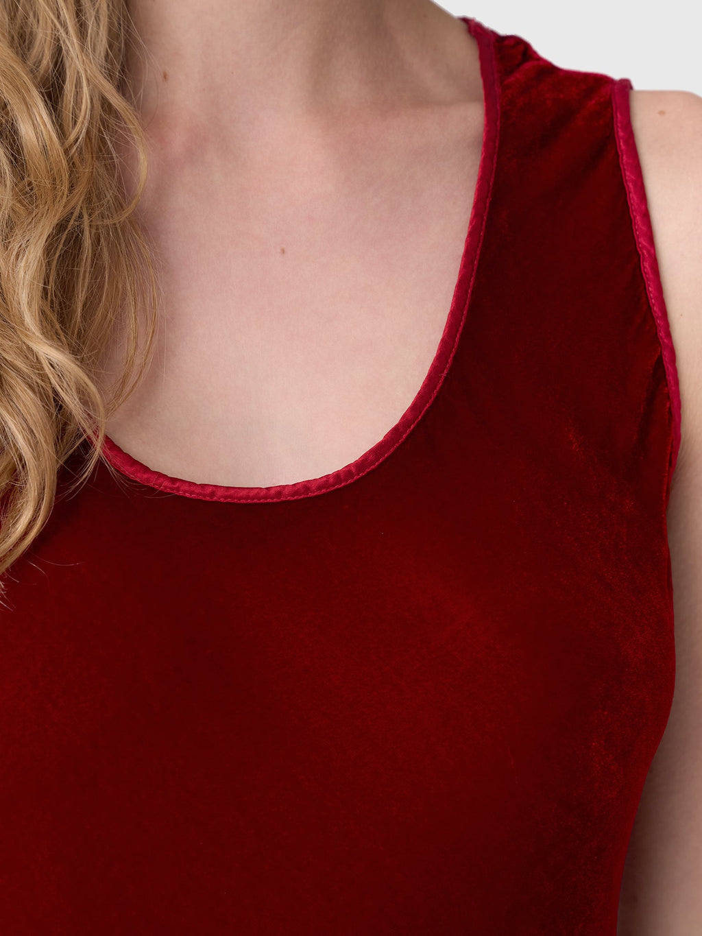 MVG Women's Amadi Tank