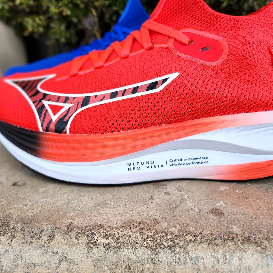 MIZUNO NEO VISTA BLUE RED