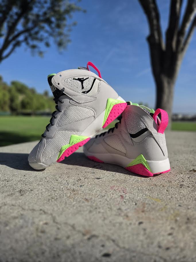 AIR JORDAN 7 RETRO