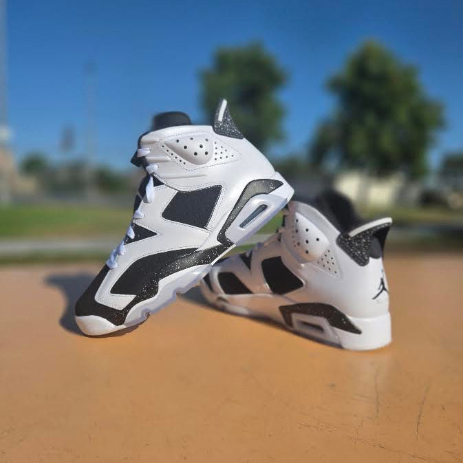 AIR JORDAN 6 RETRO 'OREO'