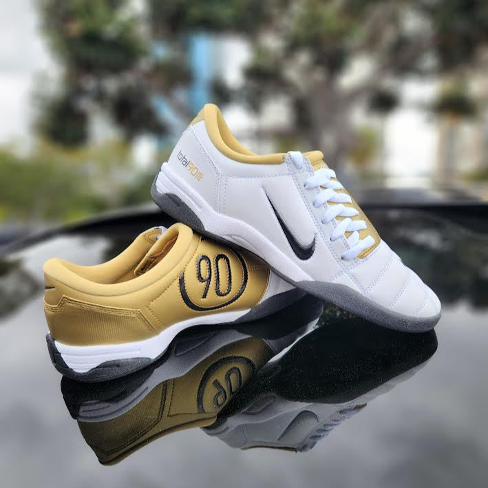 Nike Total 90 SP