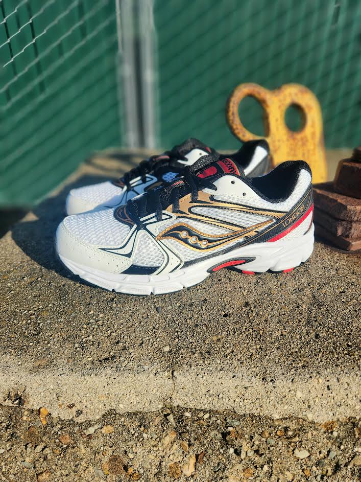 SAUCONY RIDE MILLENNIUM WHITE/BLACK