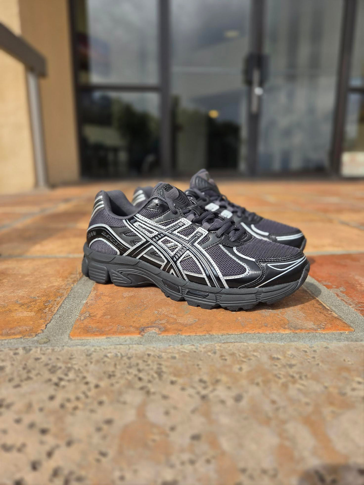 ASICS GEL-STRATUS MC GRAPHITE GREY BLACK