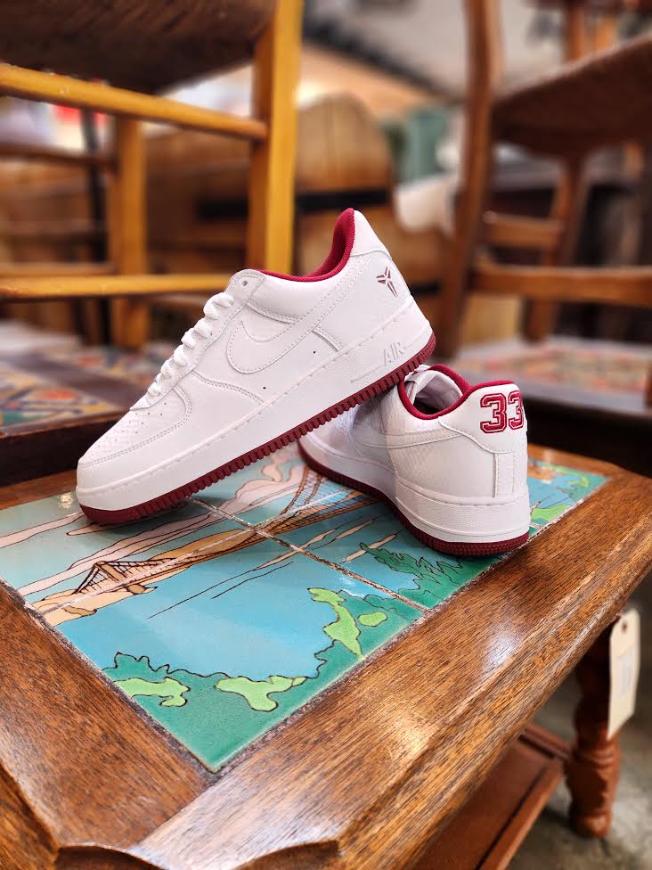 NIKE KOBE AIR FORCE 1 LOW HOME 'LOWER MERION ACES'