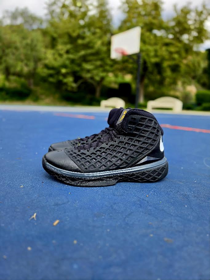 NIKE KOBE III PROTRO 'ORCA'