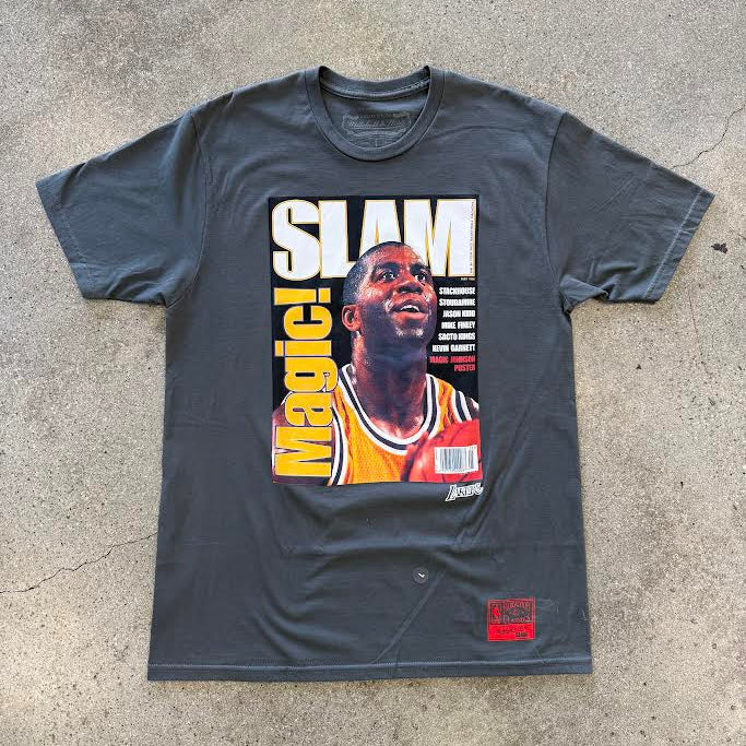 NBA SLAM COVER TEE LAKERS MAGIC JOHNSON GREY