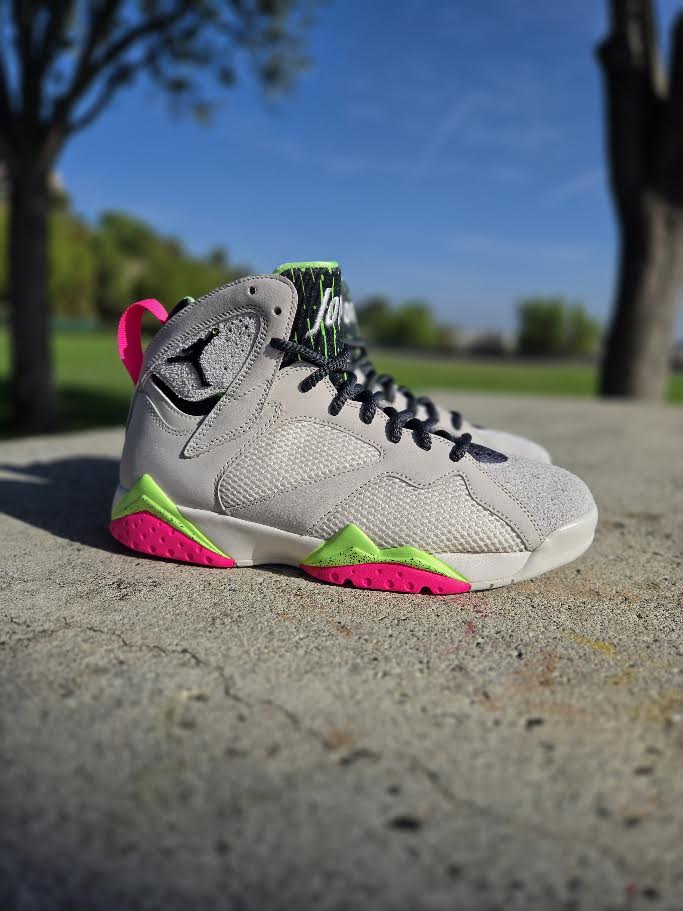 AIR JORDAN 7 RETRO