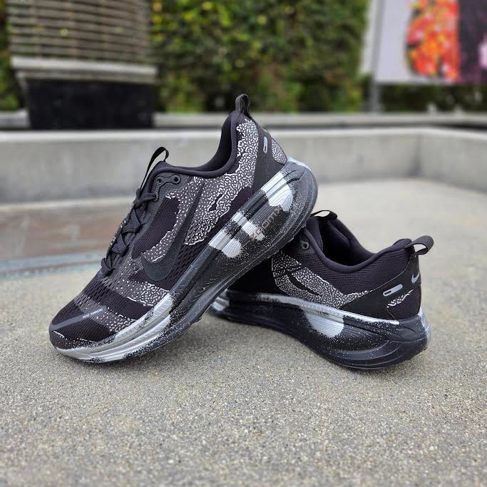 NIKE VOMERO 18 DSRPT PRM QS 'MARBLE'