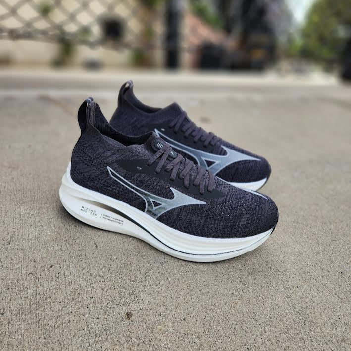 MIZUNO NEO ZEN BLACK SAND QUIET SHADE