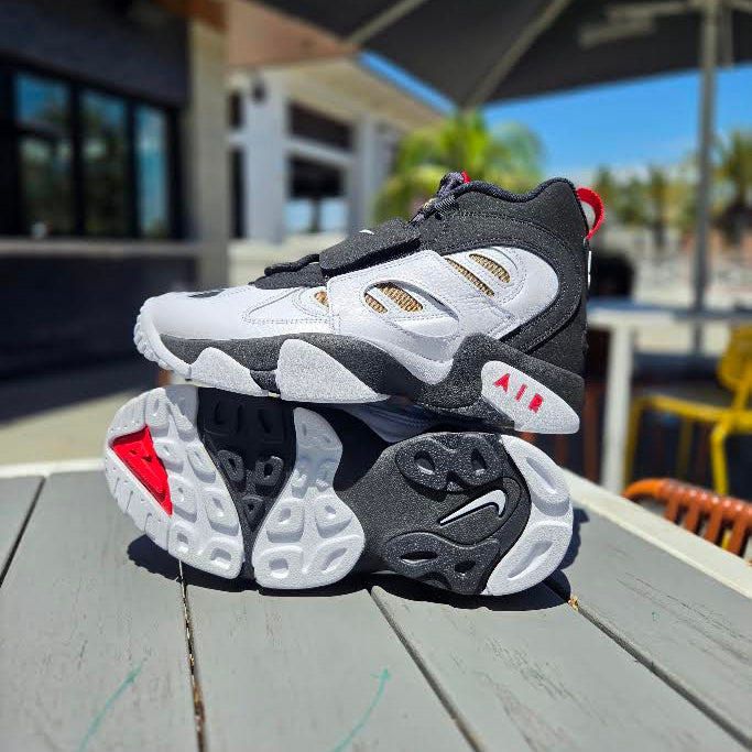 NIKE AIR DIAMONED TURF II '49ERS'