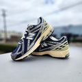 NEW BALANCE 1906R