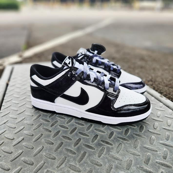 Nike Dunk Low "Panda"