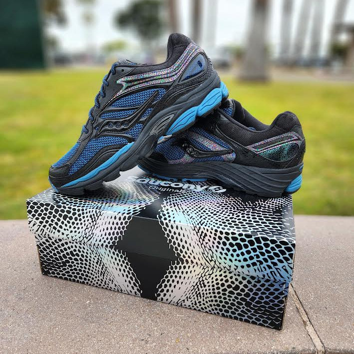 SAUCONY PROGRID OMNI 9 BLACK GLOW