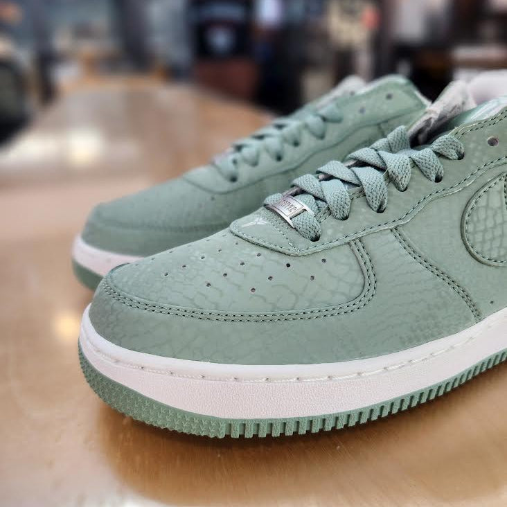 NIKE KOBE AIR FORCE 1 LOW 'SEAFOAM'