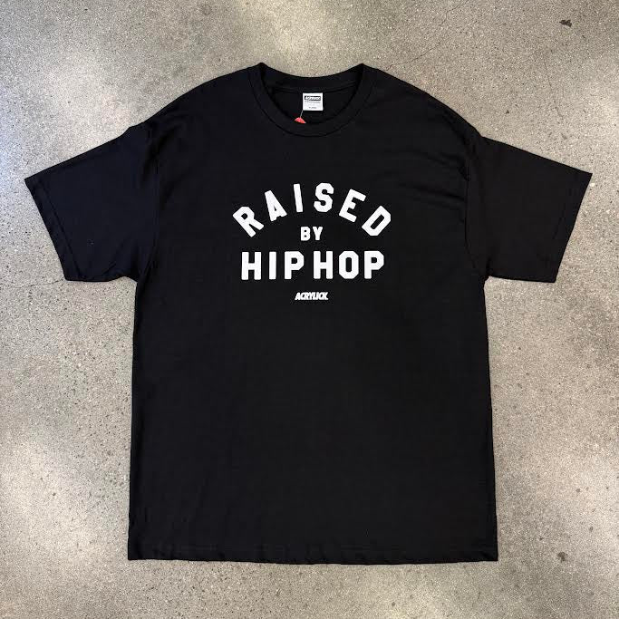 ACRYLICK RAISED BY HIP HOP TEE BLK
