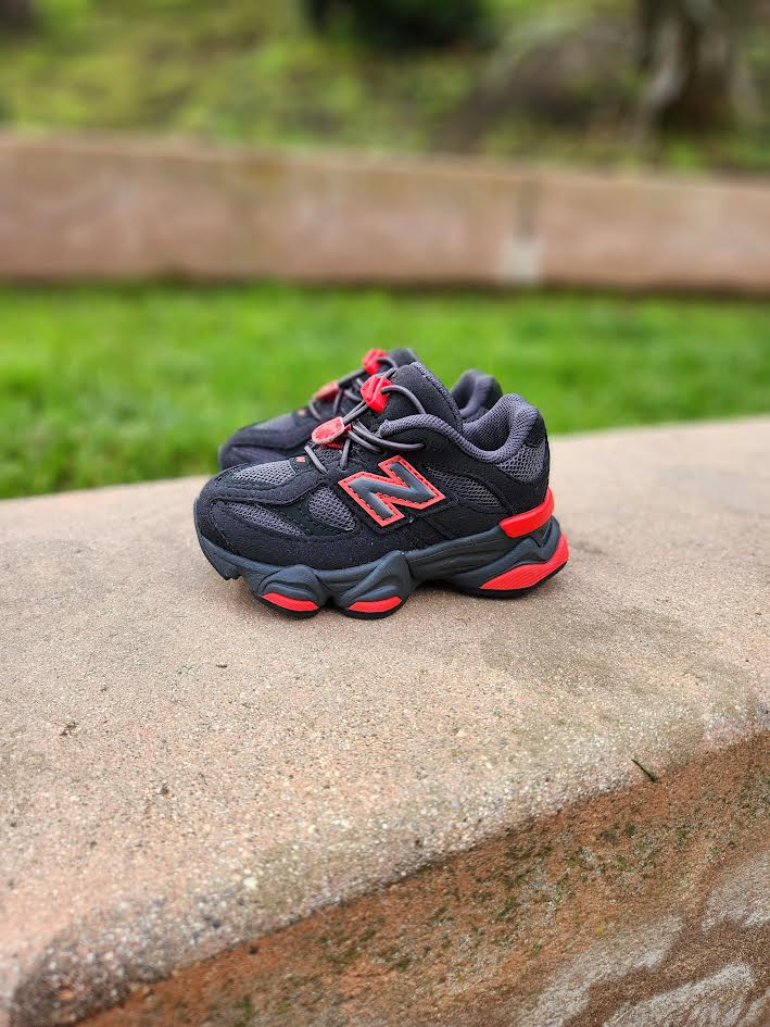 NEW BALANCE 9060 TD