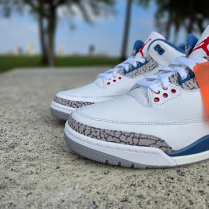 AIR JORDAN 3 RETRO OG 'TRUE BLUE'
