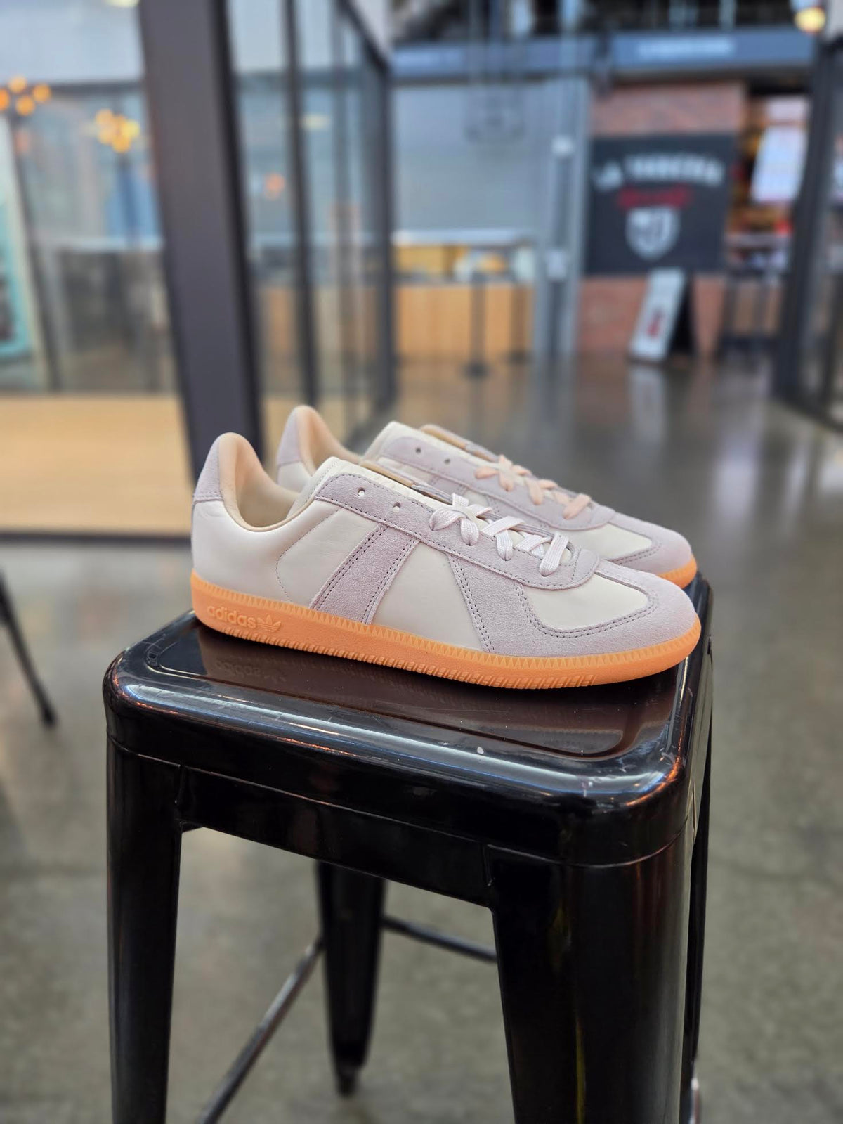 ADIDAS BW ARMY