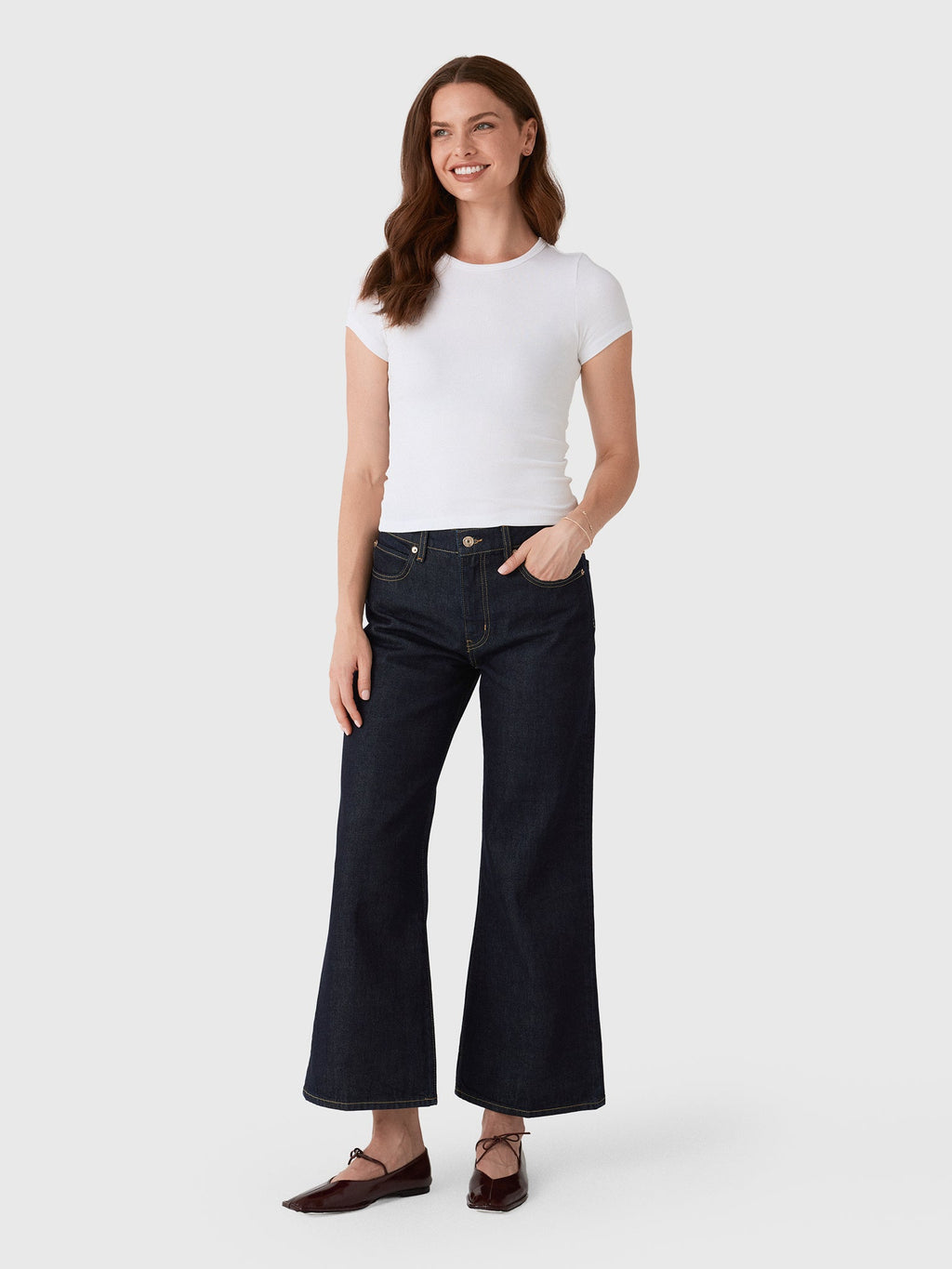 Frame Women's The Swing Jean