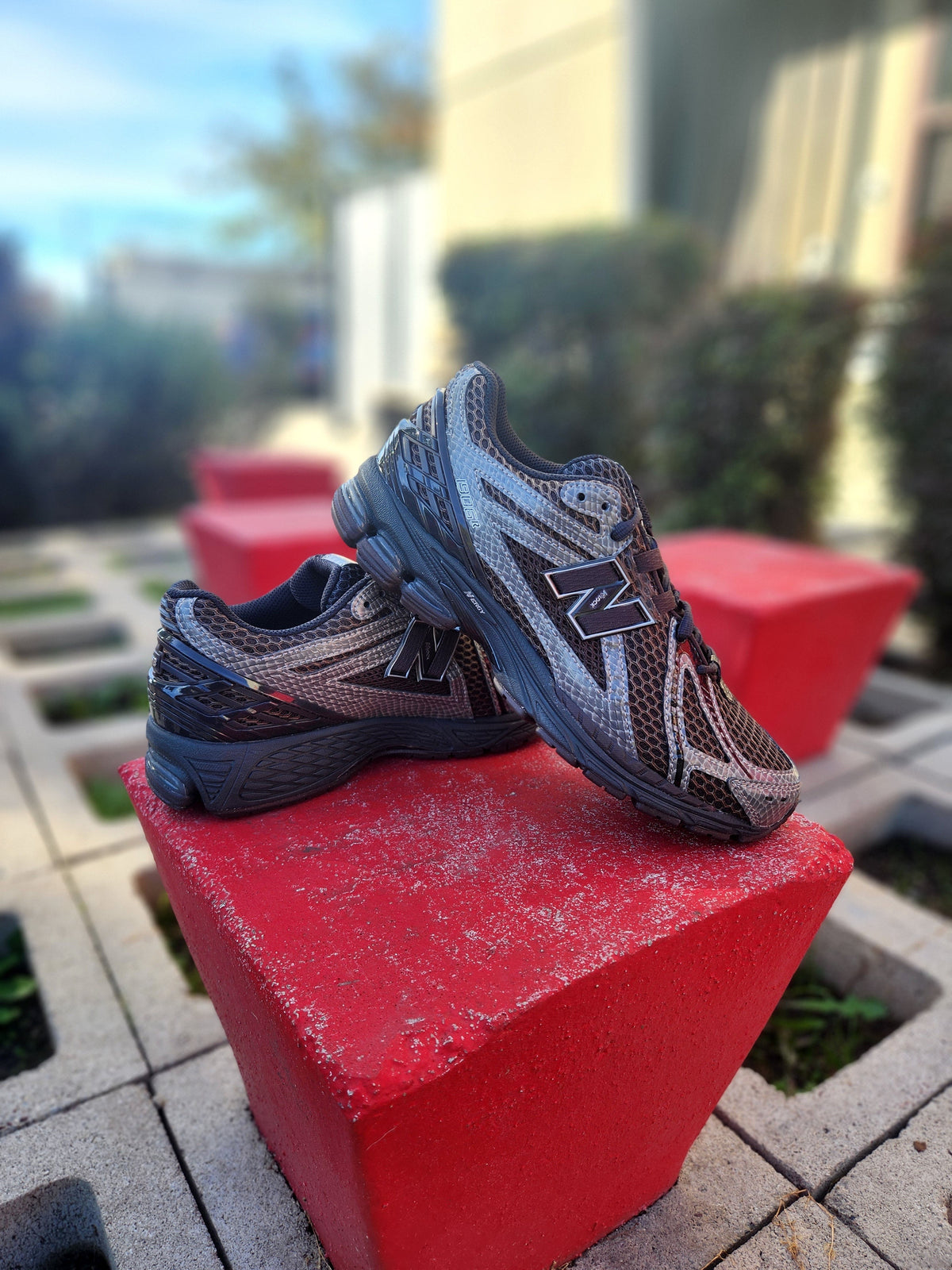 NEW BALANCE 1906