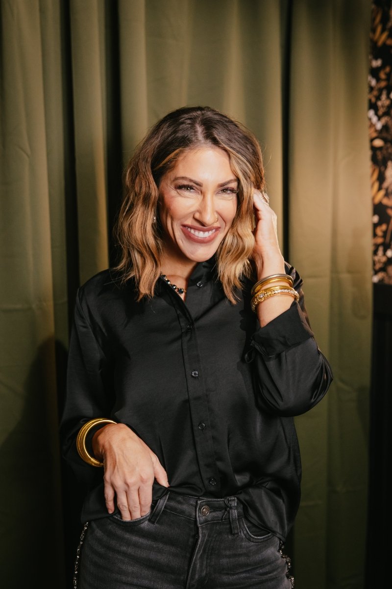 9 To 5 Button Down Top