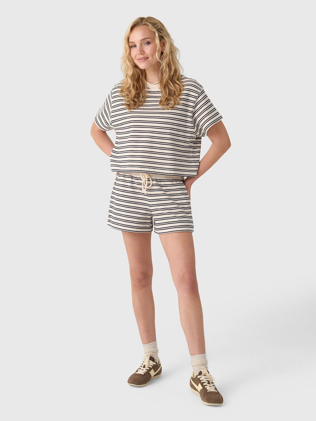 Velvet Women's Amy Short