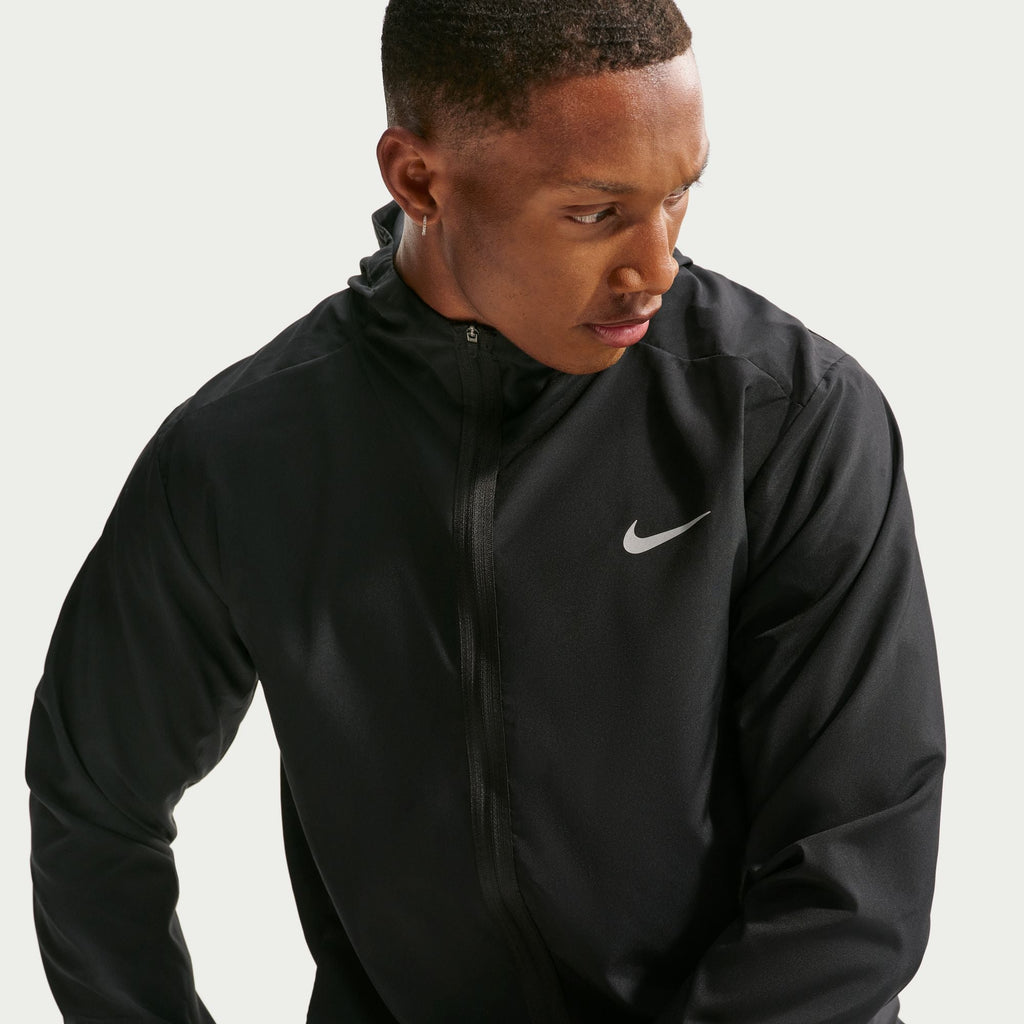 Nike Form Men's Dri-FIT Hooded Versatile Jacket