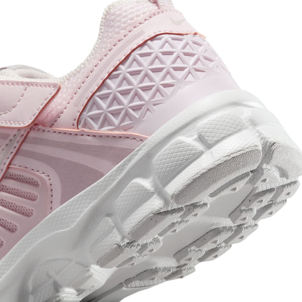 NIKE Vomero 5 (PS) Little Kids Sneakers