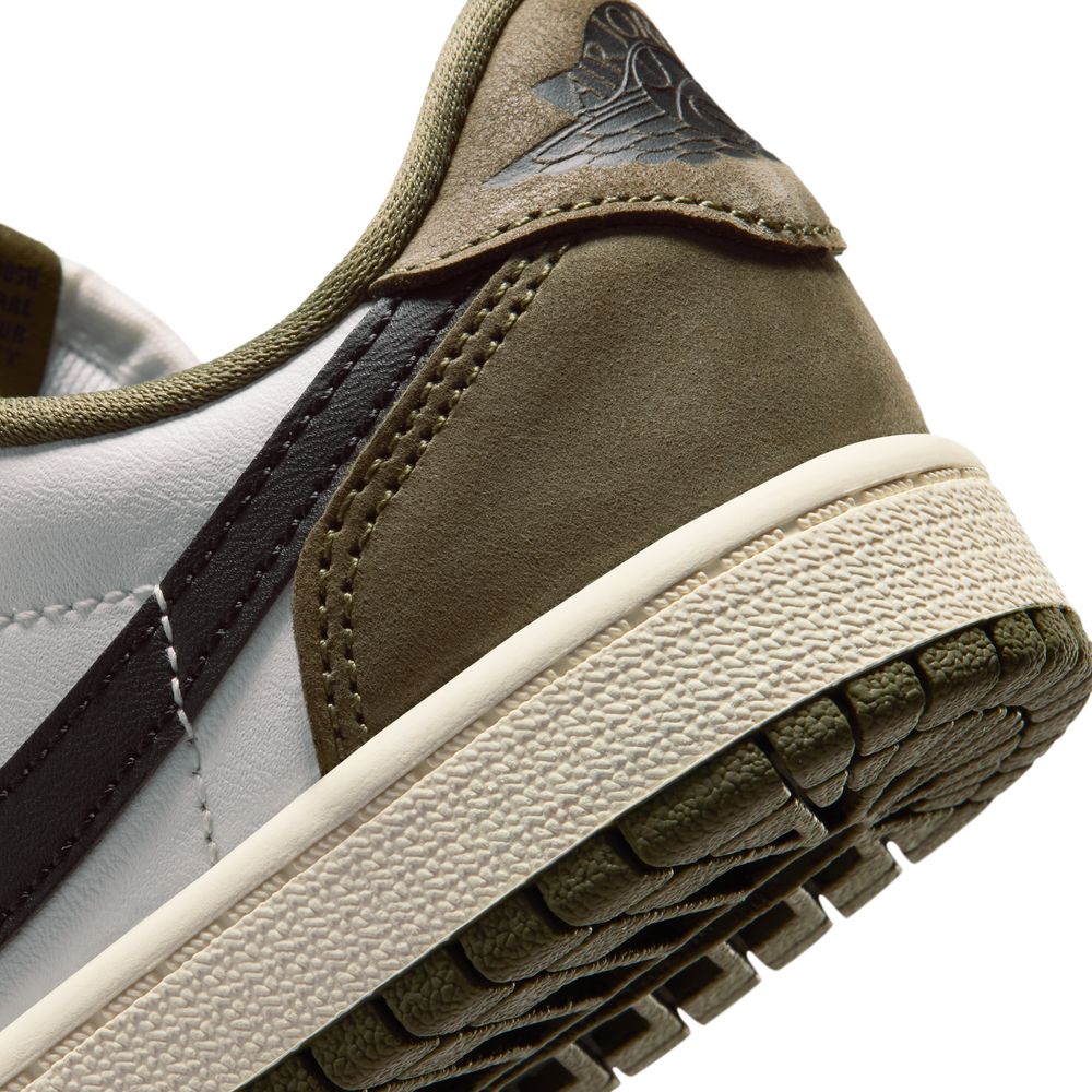 JORDAN Air Jordan 1 Retro Low OG (PS) Little Kids Sneakers