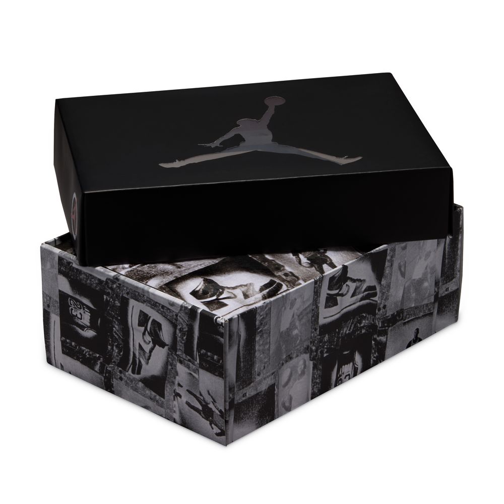 JORDAN 4 Retro OG FC (GS) Kids Sneakers
