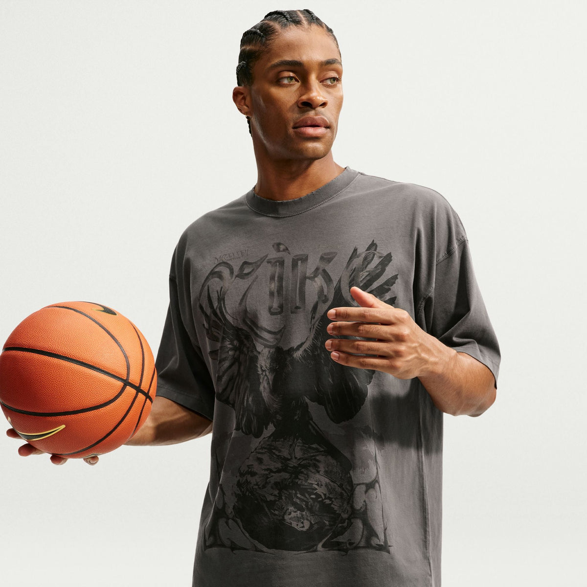 Nike Men's Basketball Oversized T-Shirt