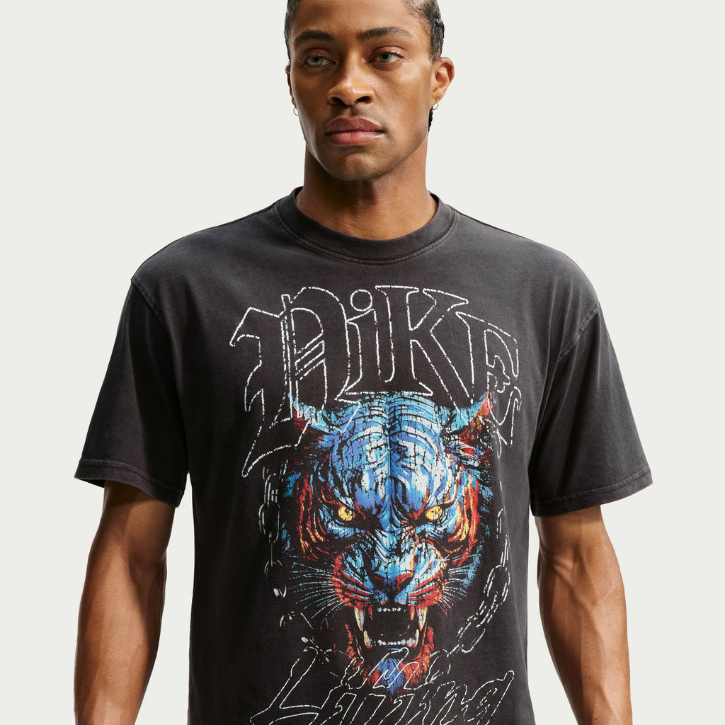 Nike Men's T-Shirt