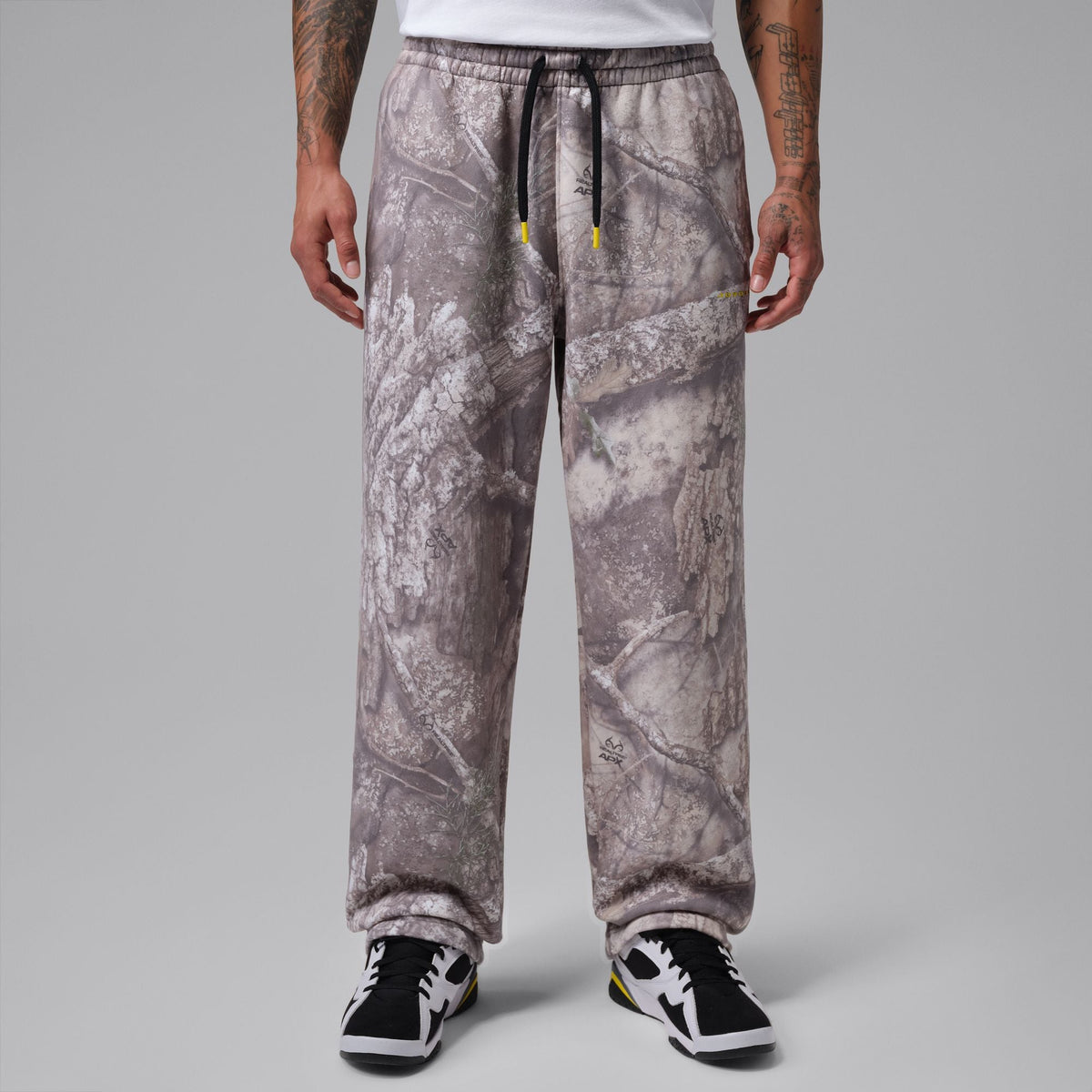 Jordan Brooklyn Men's Realtree Open-Hem Pants