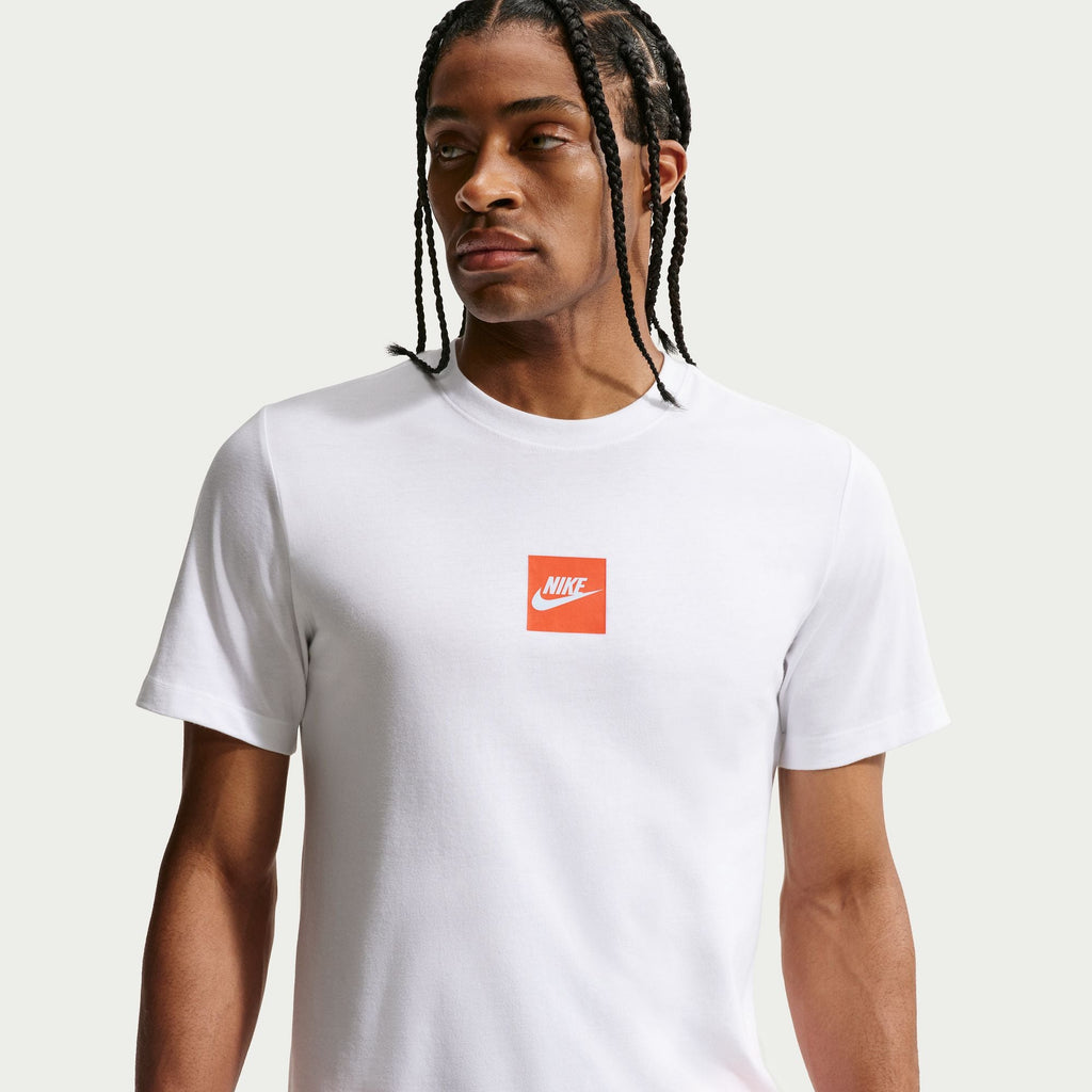NIKE SPORTSWEAR SHORT SLEEVE T-SHIRT