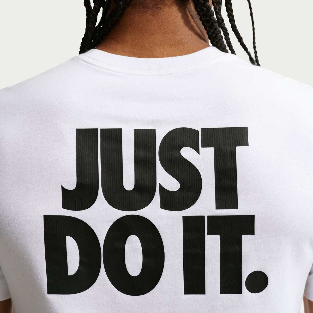 NIKE SPORTSWEAR SHORT SLEEVE T-SHIRT
