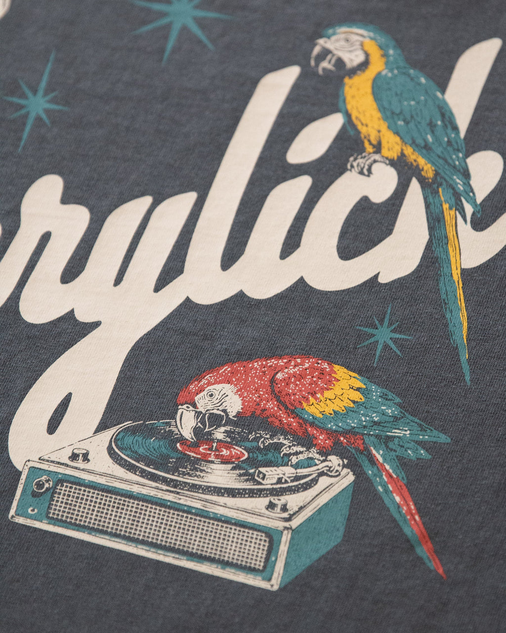 ACRYLICK HIDEAWAY TEE