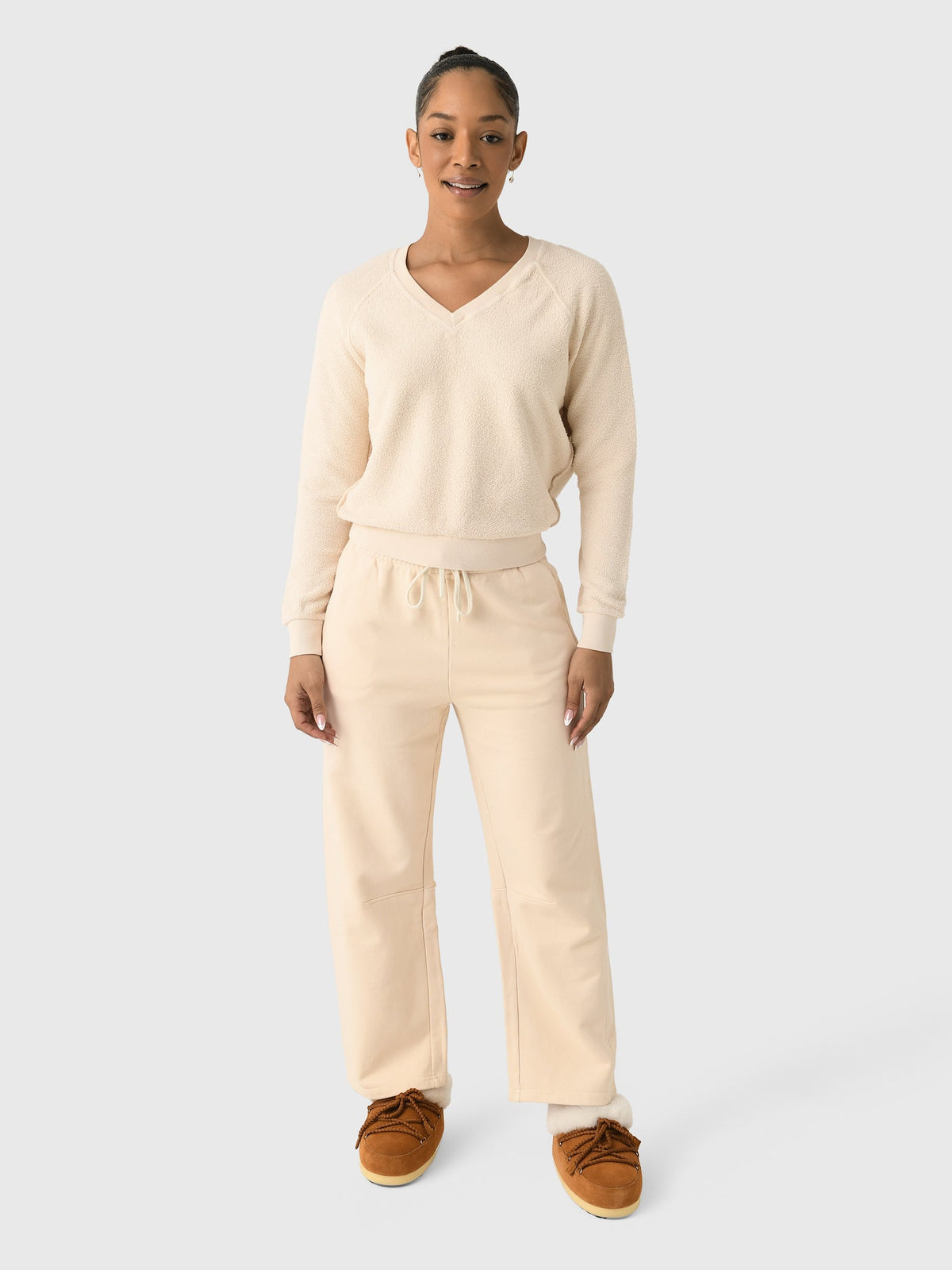 Perfect White Tee Women's Fallon Barrel Leg Sweatpant