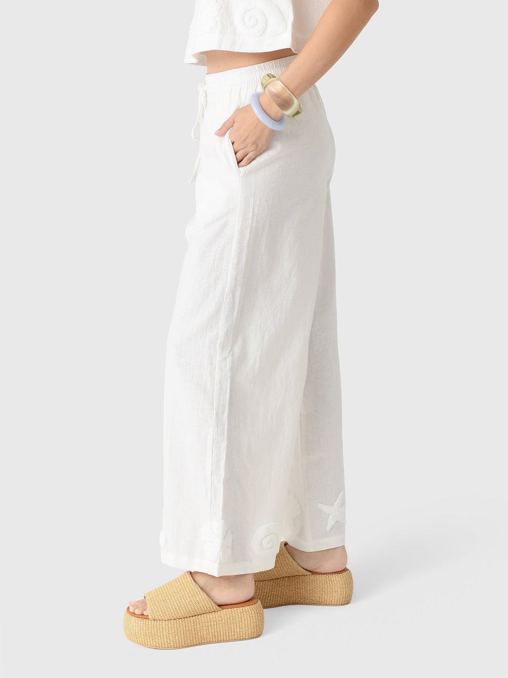 Cleonie Women's Hala Linen Pant