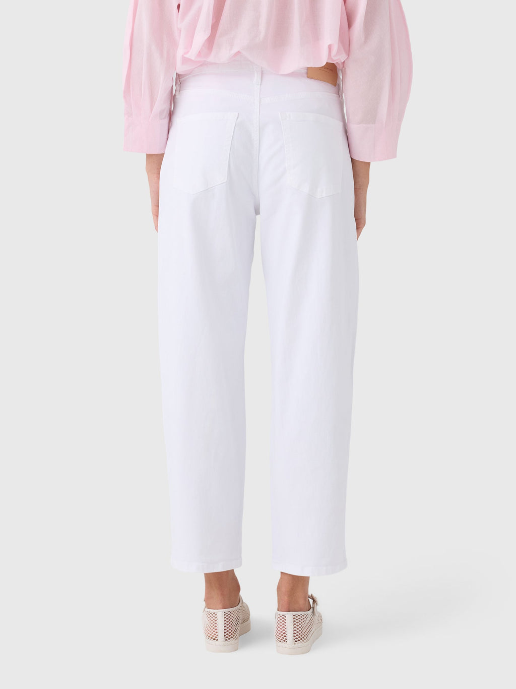 Betro Simone Women's Ellen Barrel Leg Jean