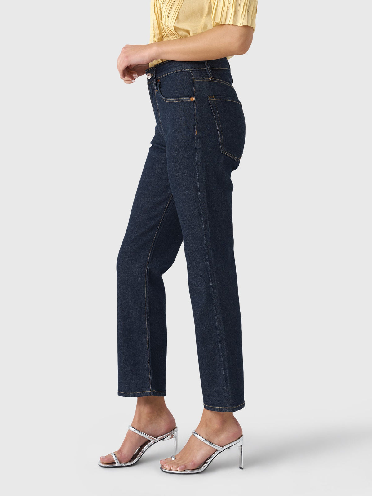 Betro Simone Women's Janine Crop Kick Jean