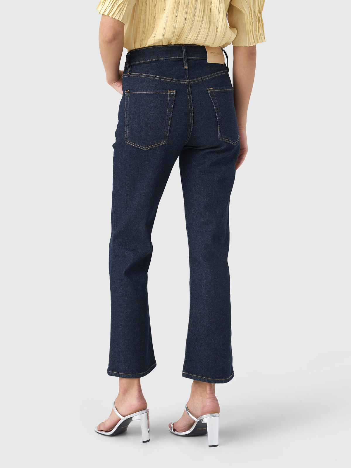 Betro Simone Women's Janine Crop Kick Jean