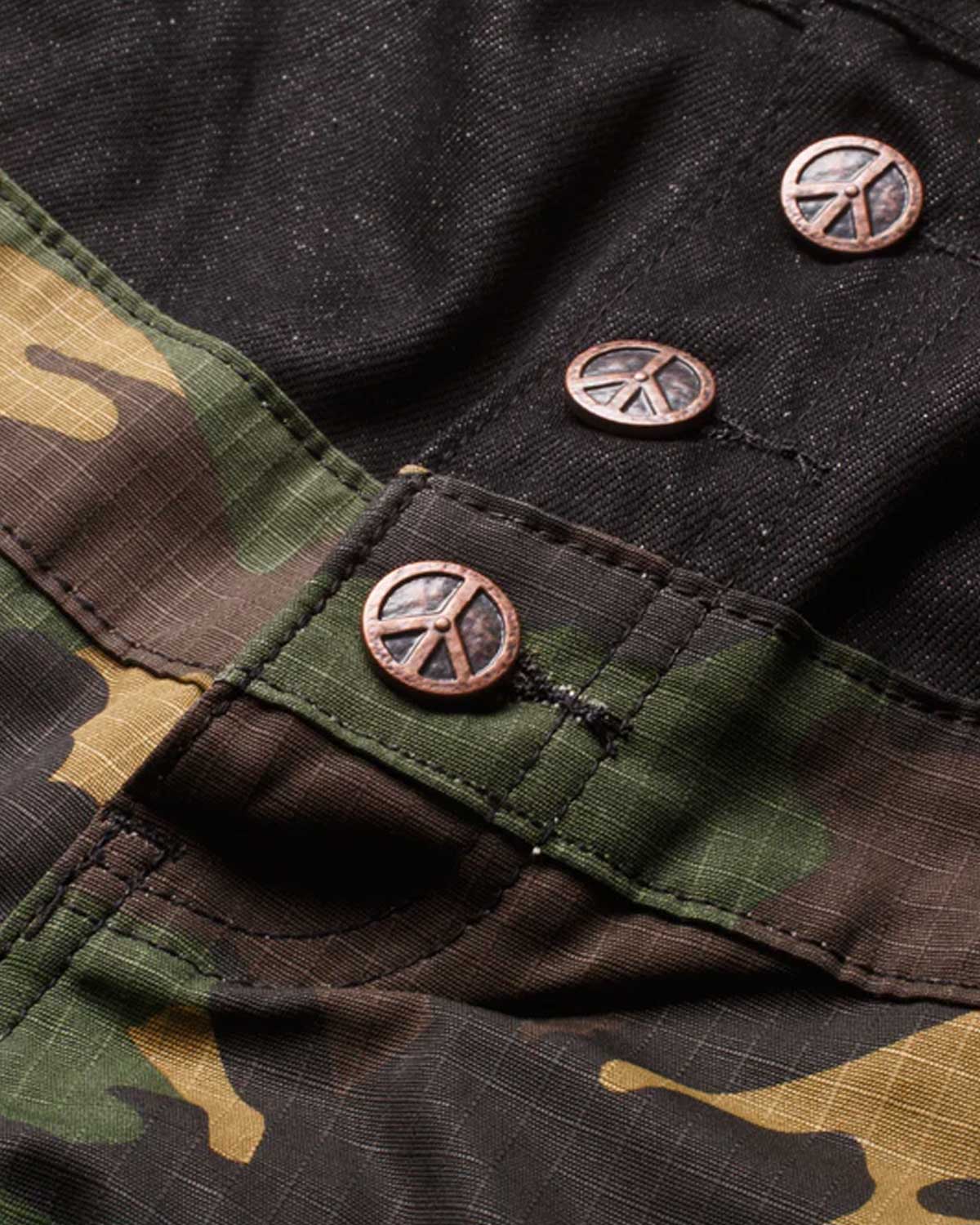 Boredom Kills Double Pants Camo